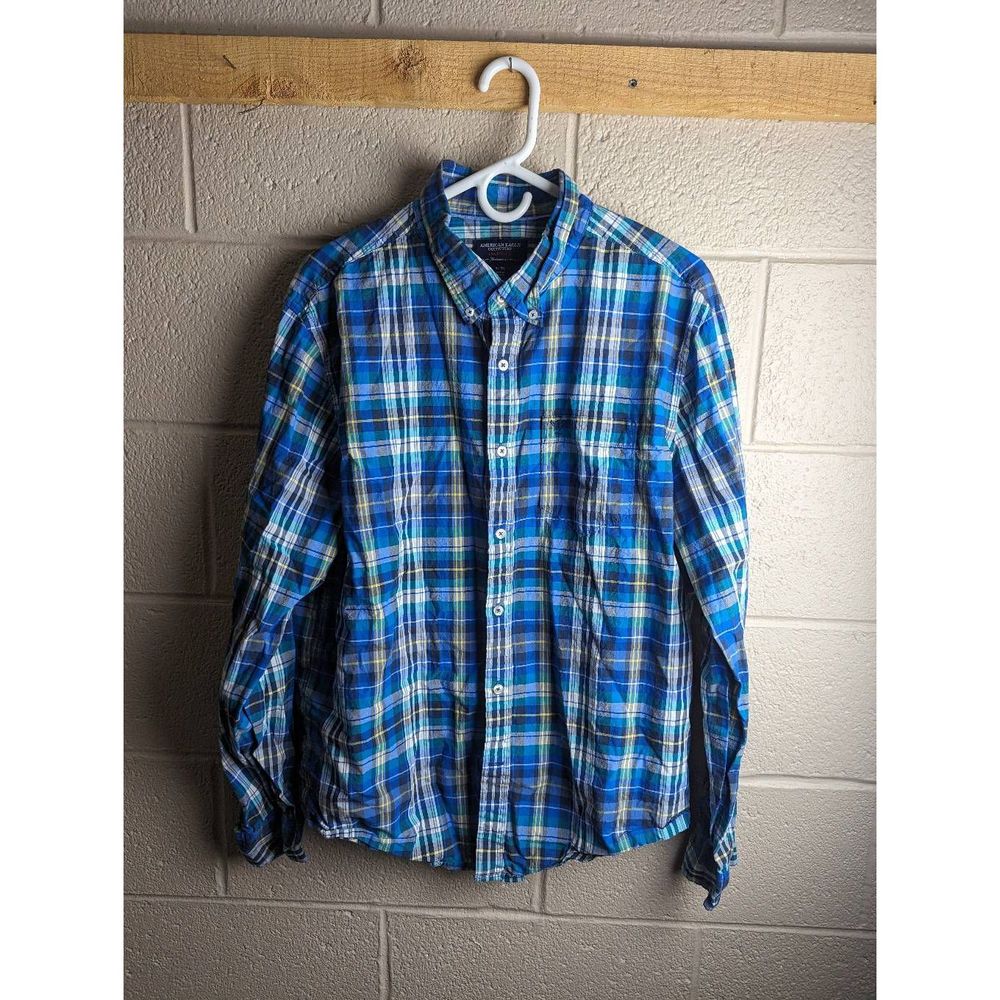 3/$18 American Eagle Button Shirt